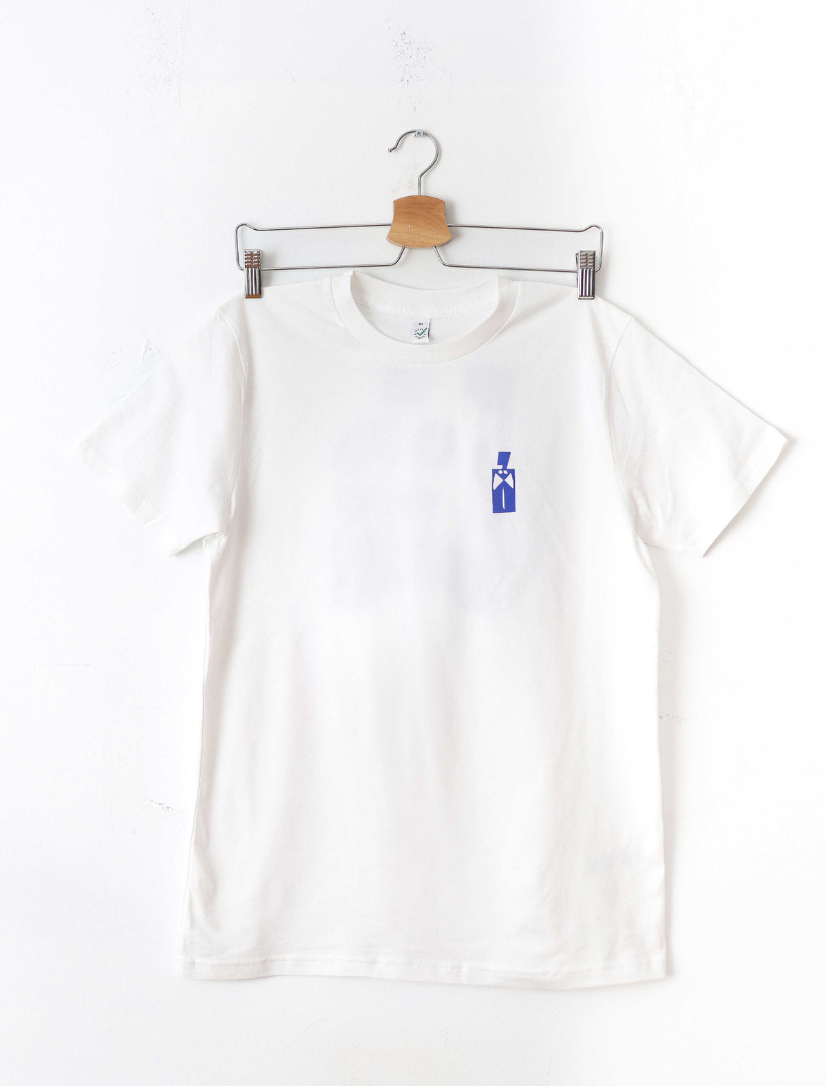 “By the Moon” | T-shirt with back print.